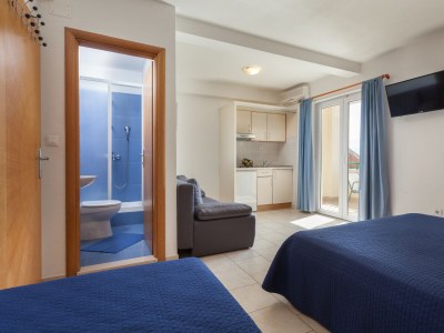 Apartment Studio flat with balcony and sea view Tučepi, Makarska AS-14457-a - Outdoor photo 19