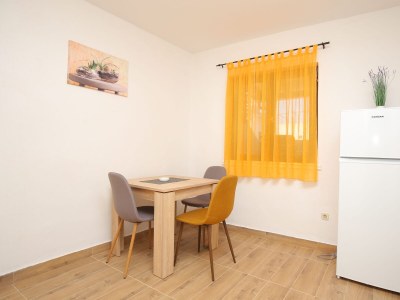 Apartment One bedroom apartment with terrace and sea view Slatine, Čiovo A-16131-d - Outdoor photo 15