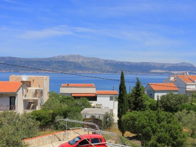 Apartment One bedroom apartment with terrace and sea view Slatine, Čiovo A-16131-e - Outdoor photo 22