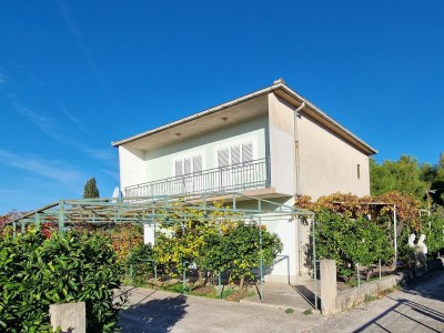 Apartment Two bedroom apartment with terrace and sea view Okrug Donji, Čiovo A-16276-a - Outdoor photo 4
