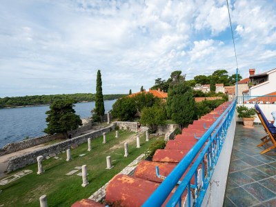 Holiday house Four-bedroom house with terrace and sea view Rab K-14697 - Outdoor photo 53