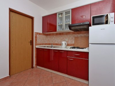 Apartment Two bedroom apartment with terrace Lopar, Rab A-14804-d - Outdoor photo 15