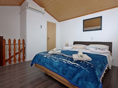 Apartment One bedroom apartment with terrace and sea view Lopar, Rab A-14804-e - Outdoor photo 22