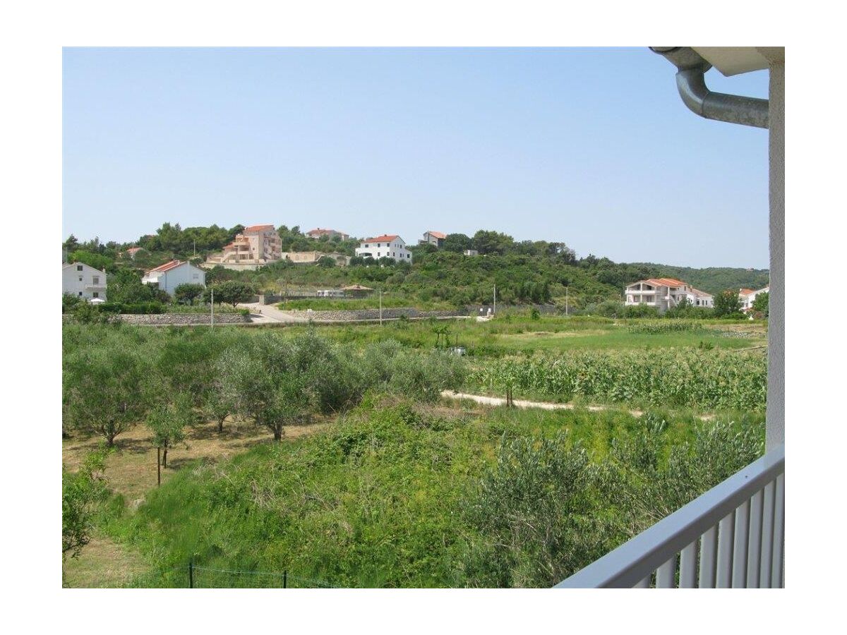 Apartment Two bedroom apartment with terrace Palit, Rab A-16356-b