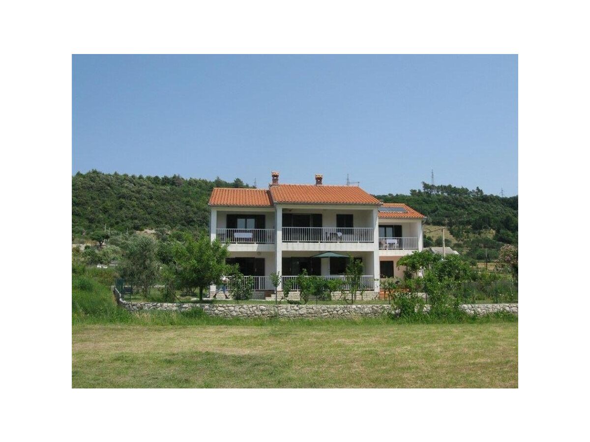 Apartment Two bedroom apartment with terrace Palit, Rab A-16356-b - Outdoor photo 5