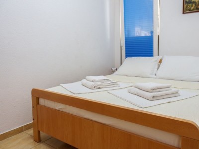 Apartment One bedroom apartment with balcony and sea view Baška Voda, Makarska A-16517-a - Outdoor photo 12