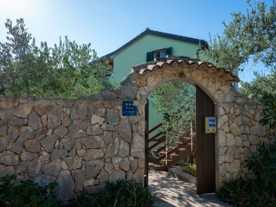 Apartment One bedroom apartment with terrace Silba A-17603-b - Outdoor photo 13