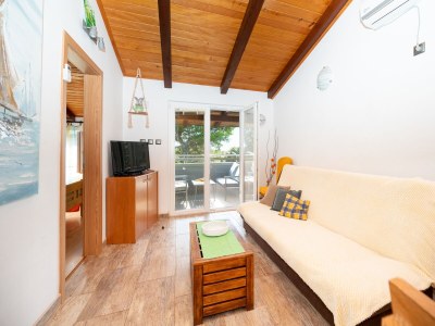 Apartment One bedroom apartment with terrace Silba A-17603-b - Outdoor photo 19