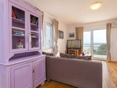 Apartment Four-bedroom apartment with balcony and sea view Gornji Tučepi, Makarska A-17686-a - Outdoor photo 33