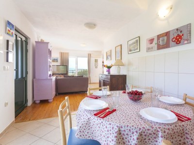 Apartment Four-bedroom apartment with balcony and sea view Gornji Tučepi, Makarska A-17686-a - Outdoor photo 36