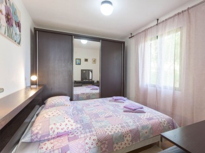 Apartment Four-bedroom apartment with balcony and sea view Gornji Tučepi, Makarska A-17686-a - Outdoor photo 51