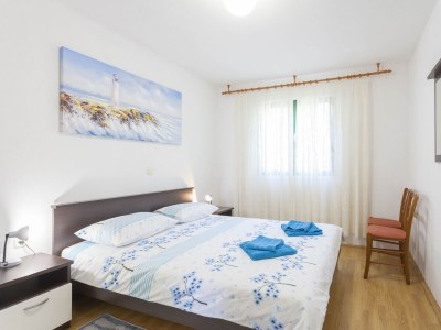 Apartment Four-bedroom apartment with balcony and sea view Gornji Tučepi, Makarska A-17686-a - Outdoor photo 53