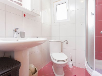 Apartment Four-bedroom apartment with balcony and sea view Gornji Tučepi, Makarska A-17686-a - Outdoor photo 60