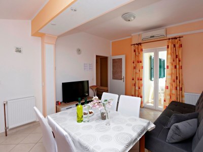 Apartment One bedroom apartment with terrace Vodice A-16543-b - Outdoor photo 13
