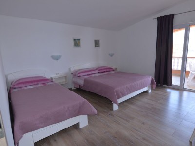 Apartment Two bedroom apartment near beach Tkon, Pašman A-16589-b - Outdoor photo 8