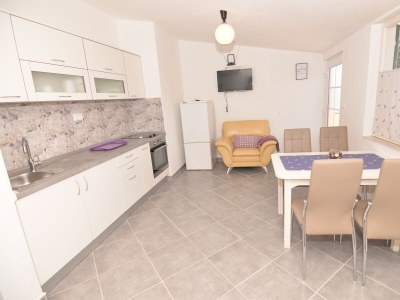 Apartment Two bedroom apartment near beach Tkon, Pašman A-16589-c - Outdoor photo 6