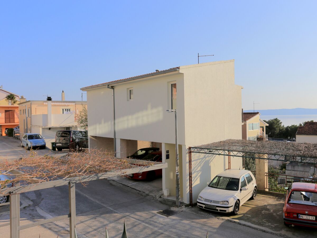 Apartment Two bedroom apartment with balcony Podgora, Makarska A-16630-b