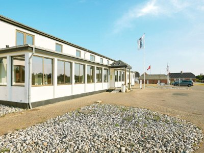 Holiday park 10 person holiday park home in Ulfborg - Outdoor photo 6