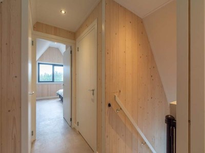 Holiday house Attraktiv eingerichtete, freistehende Villa für 8 Personen mit einem schönen großen Garten! - Features photo 19