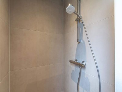 Holiday house Attraktiv eingerichtete, freistehende Villa für 8 Personen mit einem schönen großen Garten! - Features photo 25