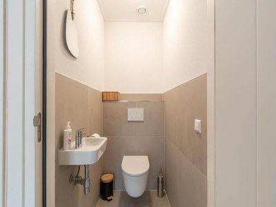 Holiday house Attraktiv eingerichtete, freistehende Villa für 8 Personen mit einem schönen großen Garten! - Features photo 26