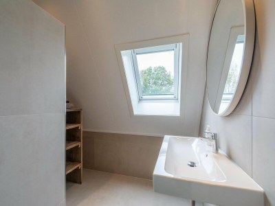 Holiday house Attraktiv eingerichtete, freistehende Villa für 8 Personen mit einem schönen großen Garten! - Features photo 28