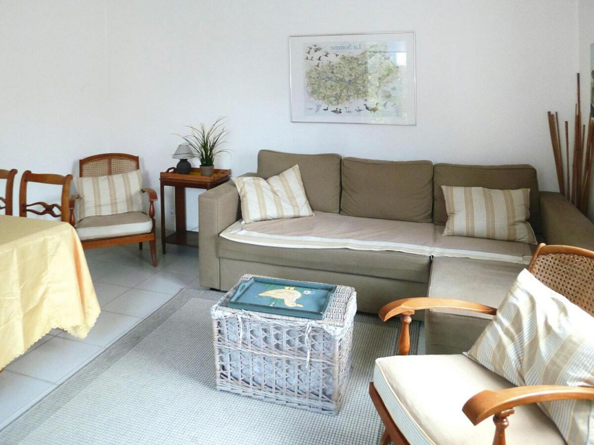 Apartment Beachside Flat with Sunny Patio - Features photo 5