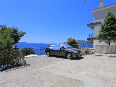 Apartment Two bedroom apartment near beach Okrug Donji, Čiovo A-16657-a - Outdoor photo 18