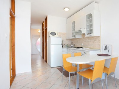 Apartment Two bedroom apartment near beach Okrug Donji, Čiovo A-16657-a - Outdoor photo 24