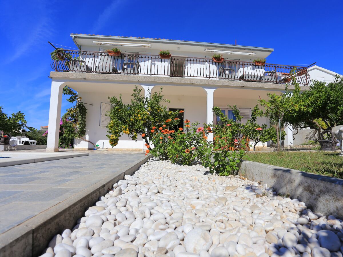 Apartment One bedroom apartment with terrace Ražanj, Rogoznica A-17867-c - Outdoor photo 3