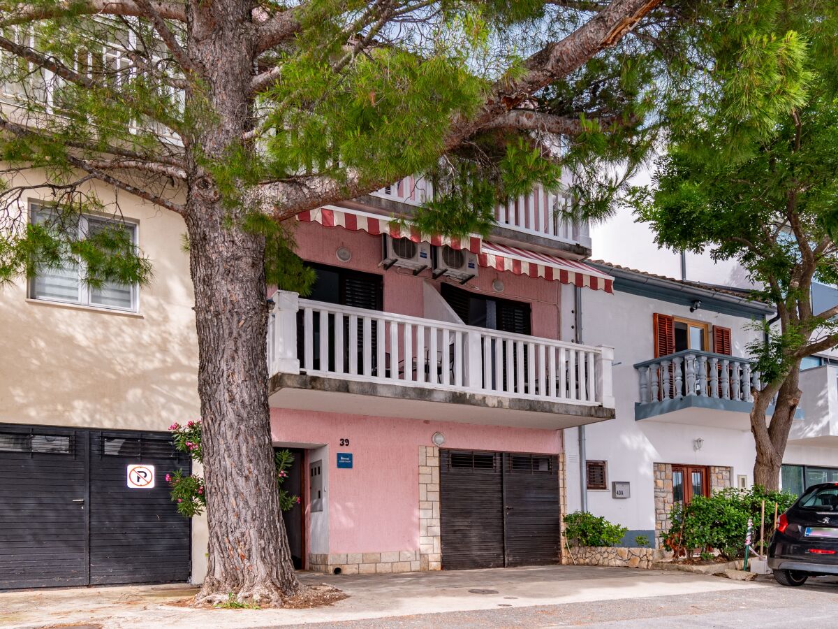 Apartment One bedroom apartment with balcony and sea view Jadranovo, Crikvenica A-16739-a - Outdoor photo 2