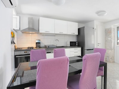 Holiday house Comfortable and spacious house with terrace and sea view Ražanj, Rogoznica K-17904 - Outdoor photo 25