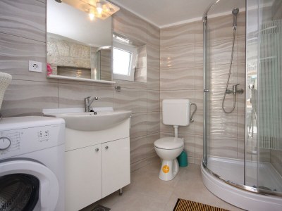 Holiday house Comfortable and spacious house with terrace and sea view Ražanj, Rogoznica K-17904 - Outdoor photo 42