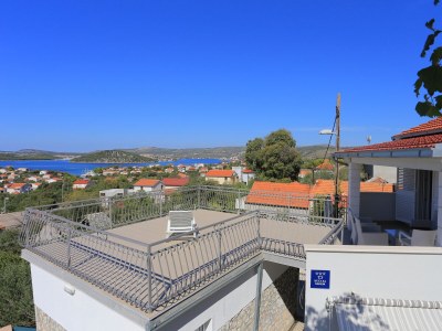 Holiday house Comfortable and spacious house with terrace and sea view Ražanj, Rogoznica K-17904 - Outdoor photo 51