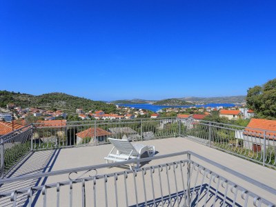 Holiday house Comfortable and spacious house with terrace and sea view Ražanj, Rogoznica K-17904 - Outdoor photo 52