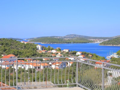 Holiday house Comfortable and spacious house with terrace and sea view Ražanj, Rogoznica K-17904 - Outdoor photo 57