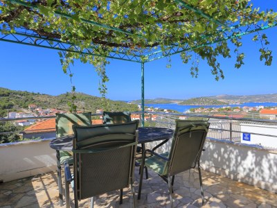 Holiday house Comfortable and spacious house with terrace and sea view Ražanj, Rogoznica K-17904 - Outdoor photo 58