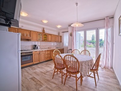 Apartment Two bedroom apartment near beach Supetarska Draga - Gonar, Rab A-16761-a - Outdoor photo 8