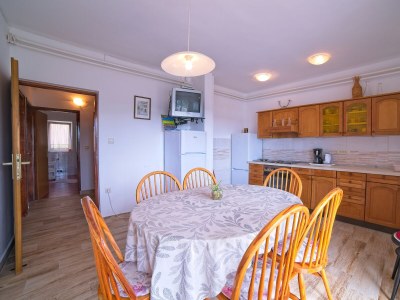 Apartment Two bedroom apartment near beach Supetarska Draga - Gonar, Rab A-16761-a - Outdoor photo 9