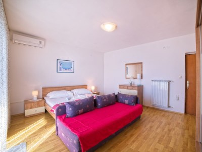 Apartment Two bedroom apartment near beach Supetarska Draga - Gonar, Rab A-16761-a - Outdoor photo 17