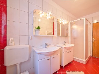 Apartment Two bedroom apartment near beach Supetarska Draga - Gonar, Rab A-16761-a - Outdoor photo 19