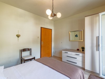 Apartment Three bedroom apartment with terrace and sea view Povlja, Brač A-16792-a - Outdoor photo 25