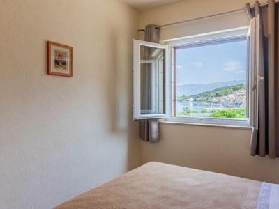 Apartment Three bedroom apartment with terrace and sea view Povlja, Brač A-16792-a - Outdoor photo 27