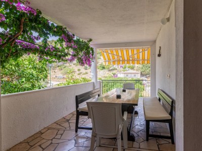 Apartment Three bedroom apartment with terrace and sea view Povlja, Brač A-16792-a - Outdoor photo 32