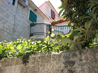 Apartment Studio flat with balcony Trogir AS-16844-a - Outdoor photo 2