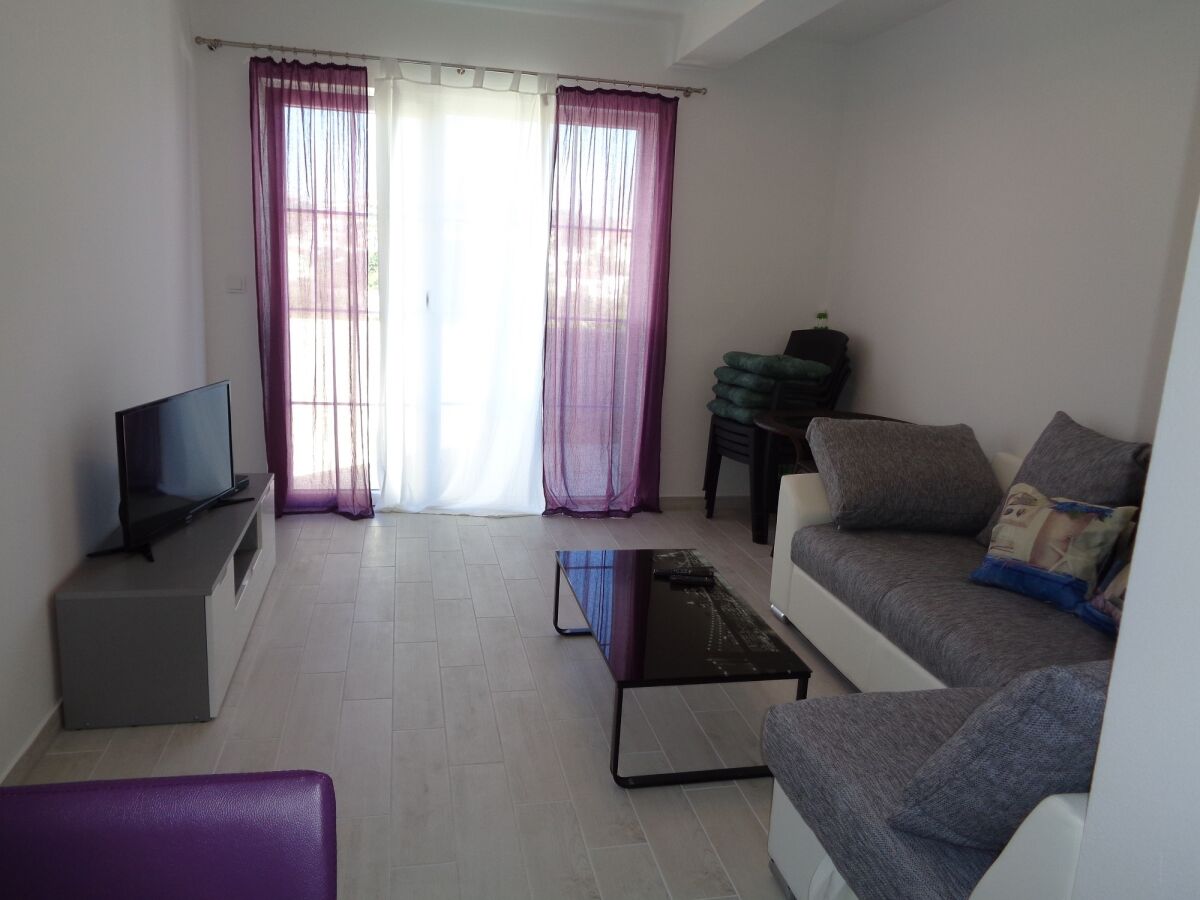 Apartment One bedroom apartment with terrace and sea view Lopar, Rab A-17103-b - Outdoor photo 4