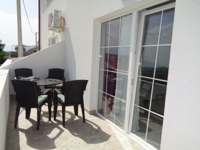 Apartment One bedroom apartment with terrace and sea view Lopar, Rab A-17103-b - Outdoor photo 12