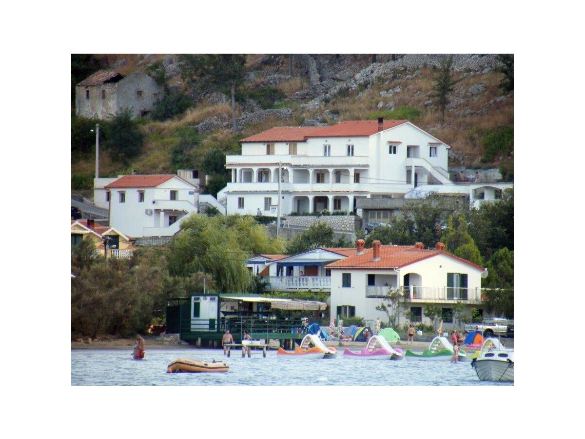 Apartment One bedroom apartment with terrace and sea view Lopar, Rab A-17103-d