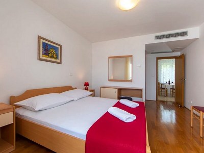 Apartment Two bedroom apartment with terrace and sea view Igrane, Makarska A-17292-a - Outdoor photo 11