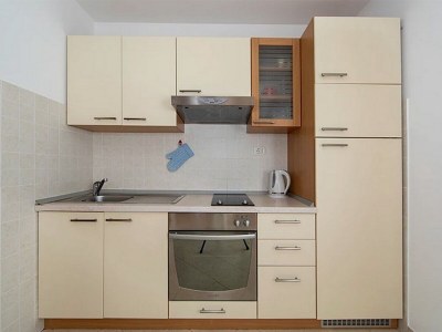 Apartment Two bedroom apartment with terrace and sea view Igrane, Makarska A-17292-b - Outdoor photo 9